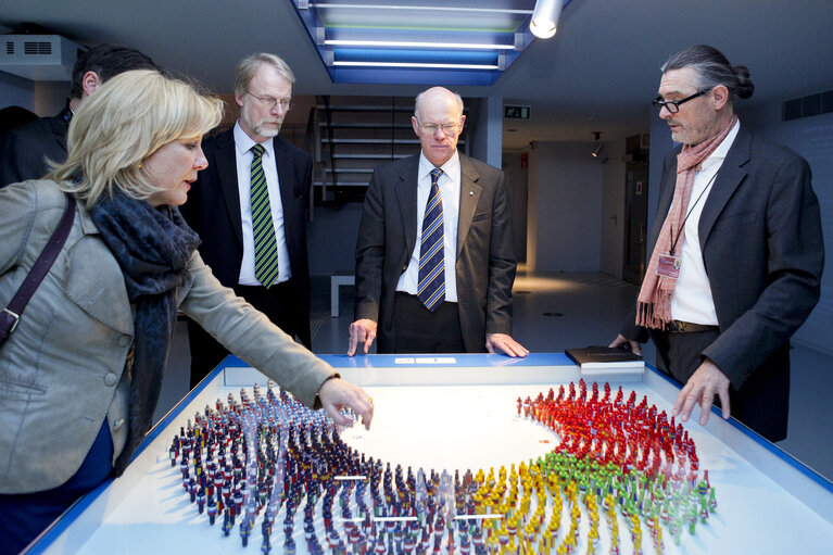 Fotografie 11: Bundestag President Norbert LAMMERT visits the Parlamentarium