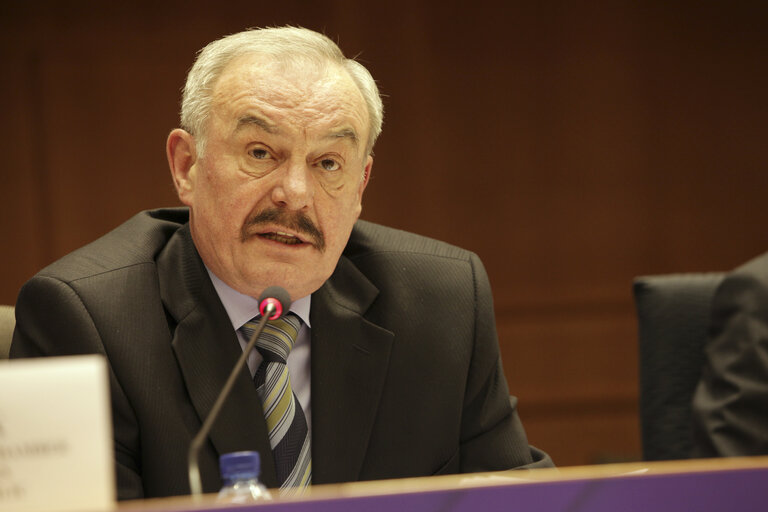 Fotografija 1: EP President meets with the President of the Czech Senate.