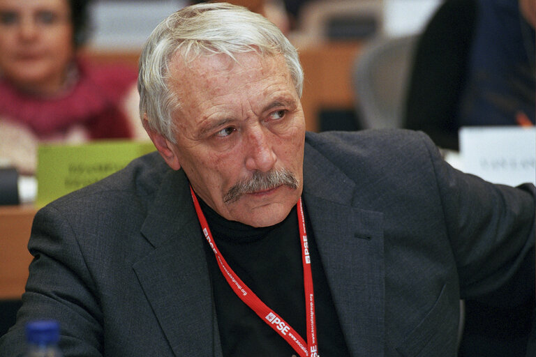 Foto 1: Richard FALBR at the EP in Brussels.