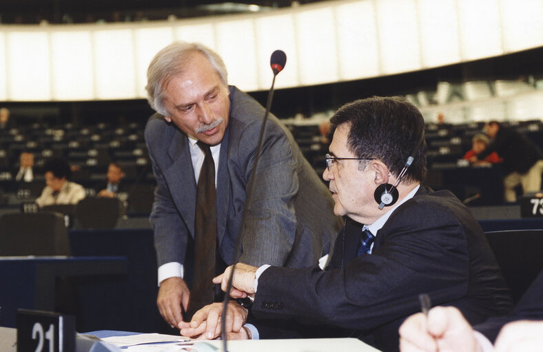 Valokuva 1: Luigi COCILOVO in Plenary Session in Strasbourg.