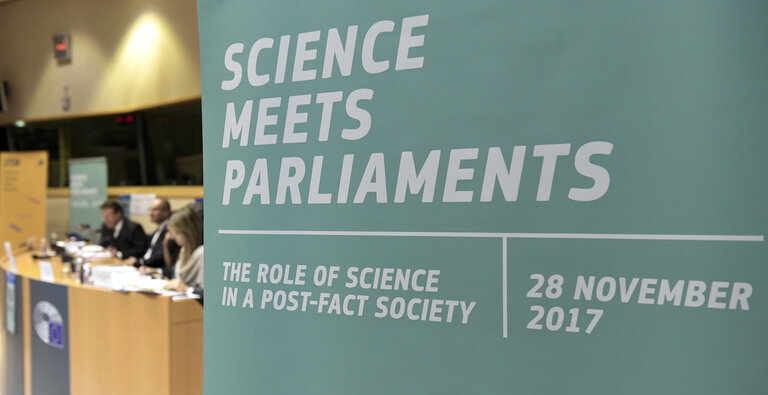 Foto 9: Science Meets Parliaments. Conference on ' The role of science in post-fact society '