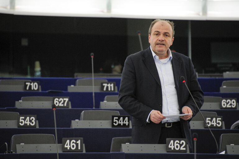 Foto 20: Plenary Session week 6 2013 - Improving access to finance for SMEs