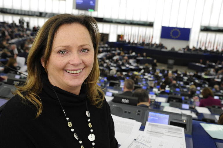 Fotografija 6: Mep in plenary during session week 6 2013 in Strasbourg