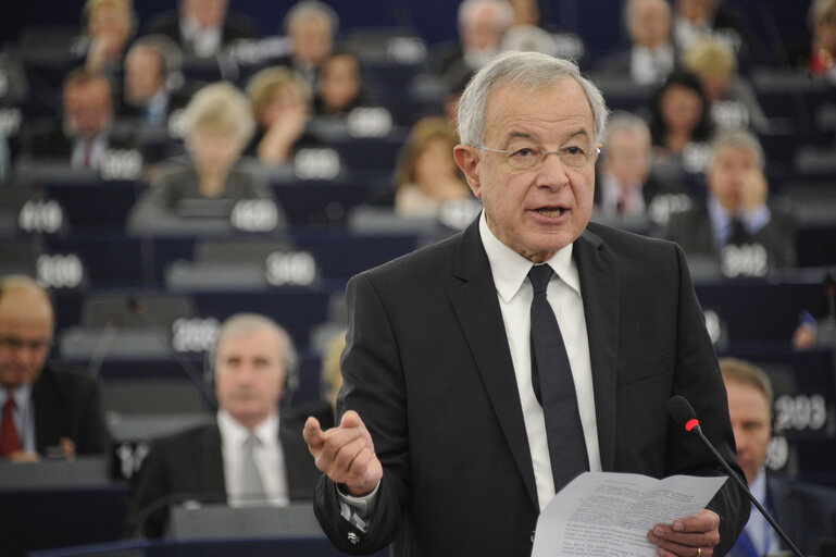 Foto 35: Plenary Session week 6 2013 - Statement by President of the French Republic, with debate