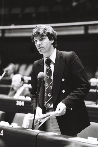 The MEP Kent KIRK during a session in Strasbourg on March 1980.