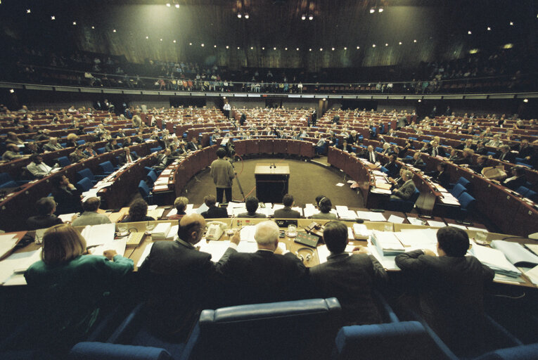 Fotografi 34: Hemicycle General views