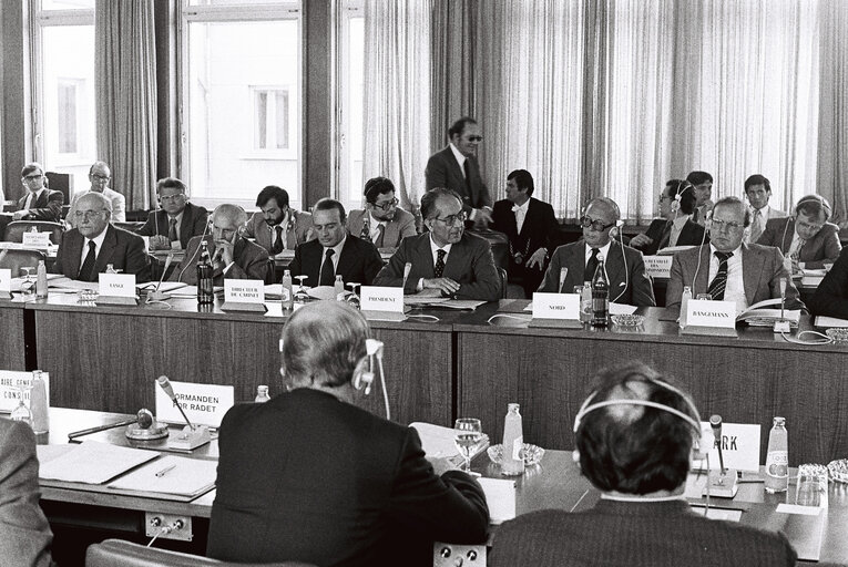 Fotografie 28: Meeting between the European Parliament, the Commission and the Council (Economic and Financial Affairs) in the first half of 1978, in Luxembourg