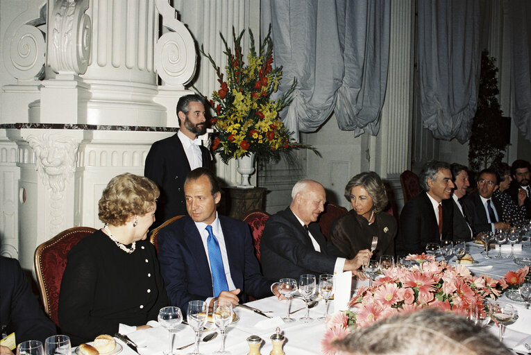 Photo 10 : Visit of King JUAN CARLOS of SPAIN to the EP