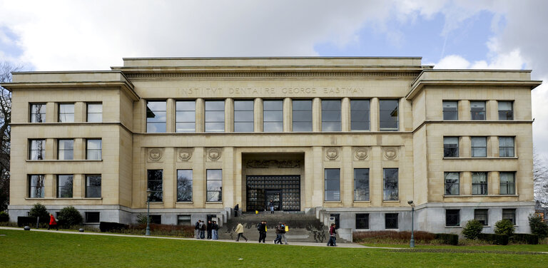 Fotografi 27: Eastman Building in Brussels