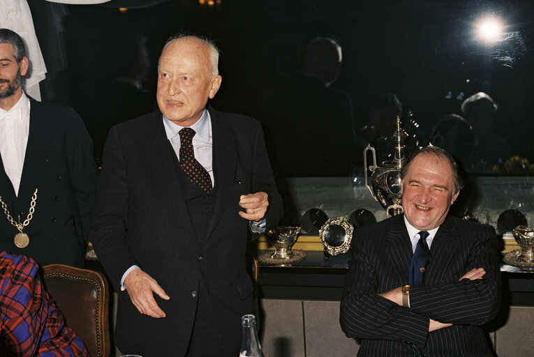 Fotografi 18: Dinner for the handover between the former and the new EP President.