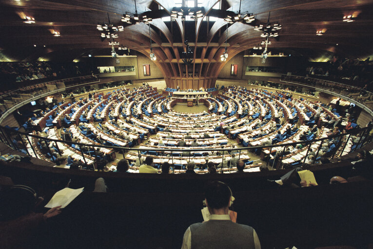 Photo 3 : Hemicycle General views