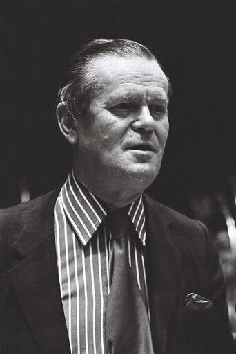 Billede 3: Lord Donald BRUCE OF DONINGTON, Member of the European Parliament, during a session in Luxembourg in March 1977.