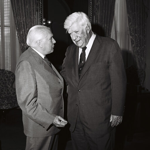 Valokuva 24: U.S.-EEC meeting in April 1983 - Reception