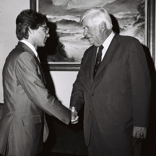 Photo 23: U.S.-EEC meeting in April 1983 - Reception