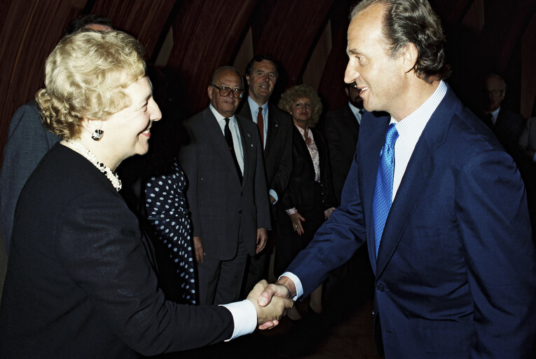 Photo 11 : Visit of King JUAN CARLOS of SPAIN to the EP