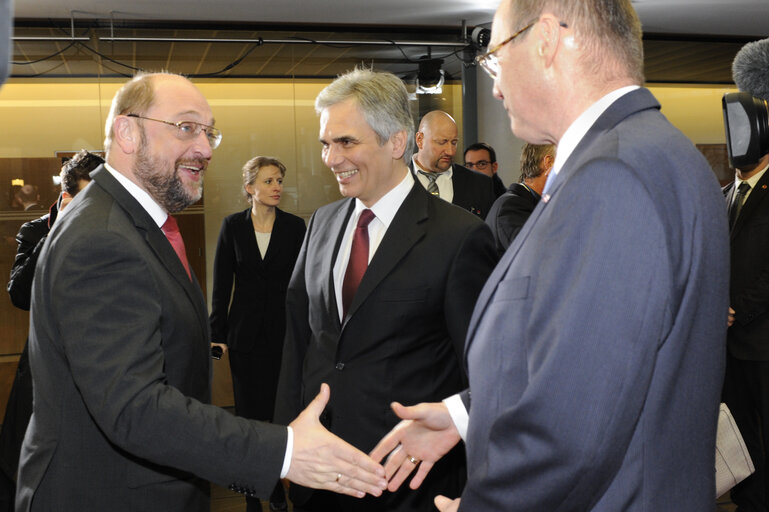 Fotagrafa 8: EP President  Welcomes Austrian Chancellor