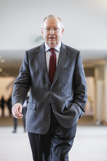 Φωτογραφία 8: MEP Antonio CORREIA DE CAMPOS at the European Parliament in Brussels