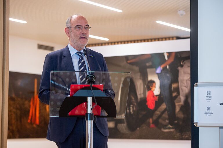 Fotografie 11: Opening of the new Info Hub of the European Parliament, hosting a World Press Photo temporary exhibition, in Brussels