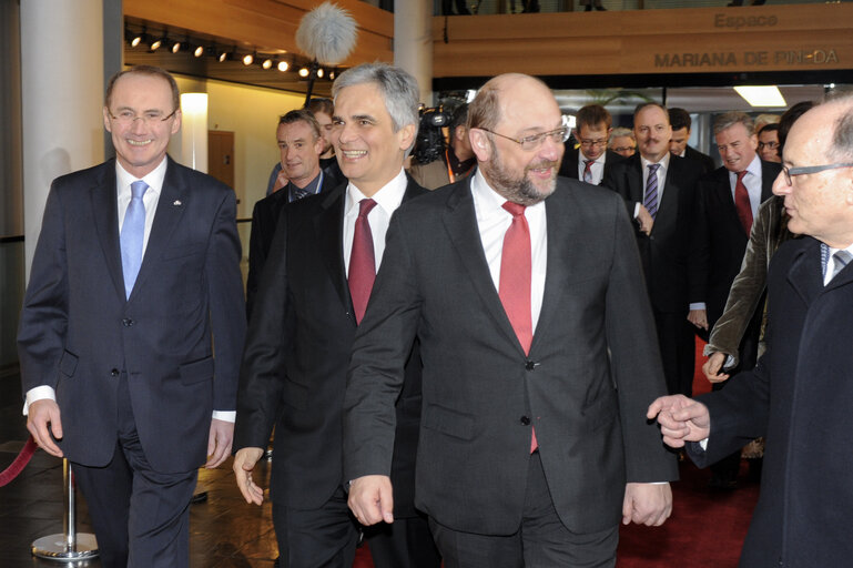 Fotografia 1: EP President  Welcomes Austrian Chancellor