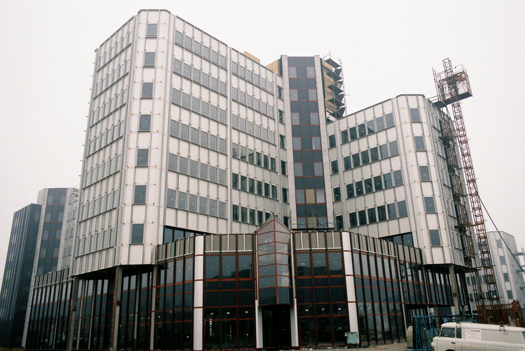 Fotografi 7: Construction works on the new EP Building in Kirchberg, Luxembourg in 1986.
