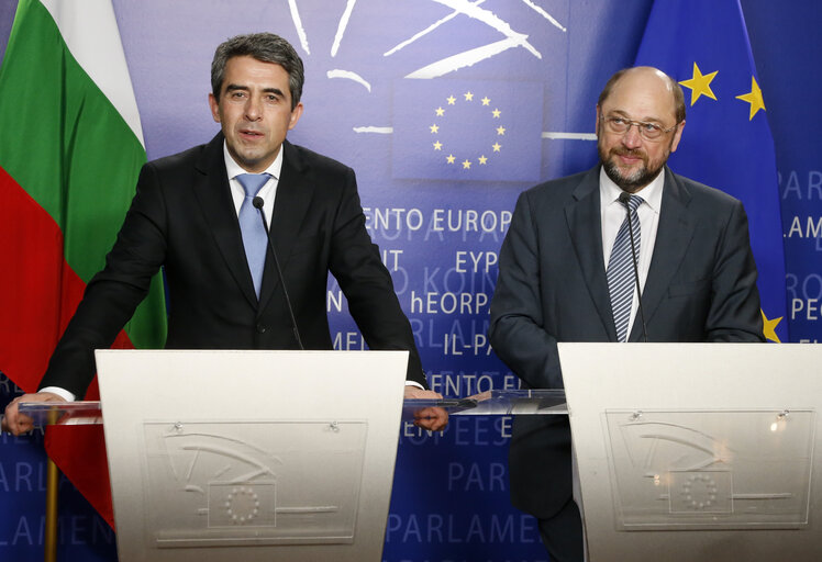 Foto 11: Martin SCHULZ - EP President meets with Rosen PLEVNELIEV - President of Bulgaria. Press point