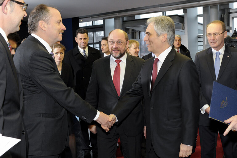 Φωτογραφία 9: EP President  Welcomes Austrian Chancellor