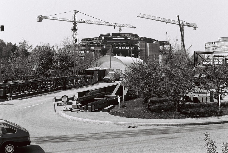 Construction of new building Luxembourg