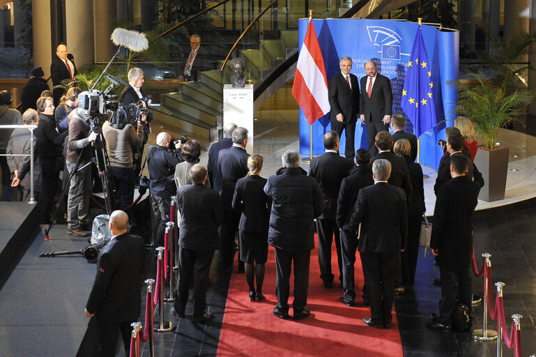 Φωτογραφία 2: EP President  Welcomes Austrian Chancellor