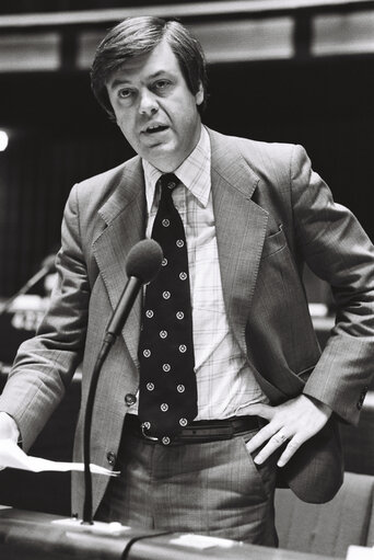 Fotagrafa 2: The MEP Andrew PEARCE during a session in Strasbourg on March 1980.