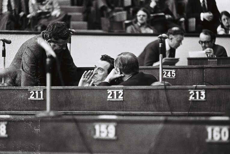 Fotografija 14: Plenary session in Luxembourg in October 1974