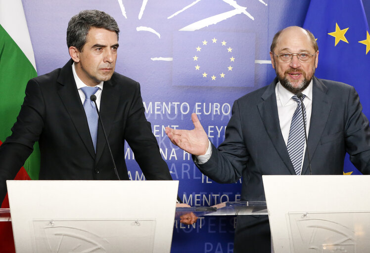 Foto 10: Martin SCHULZ - EP President meets with Rosen PLEVNELIEV - President of Bulgaria. Press point