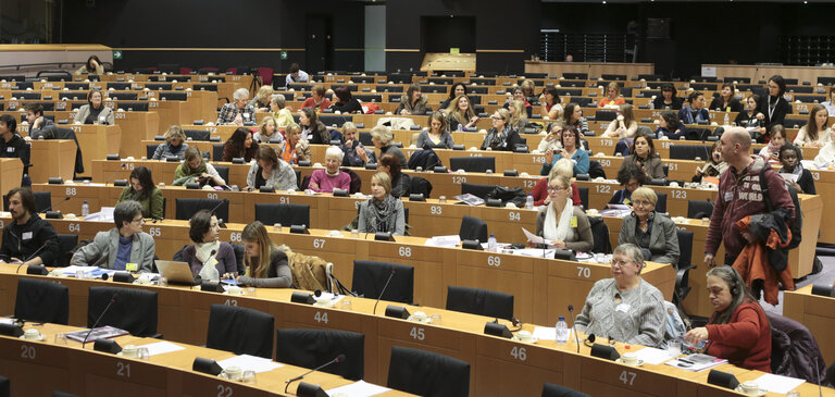 Photo 7 : International women's day.  Louise WIMMER, film screening