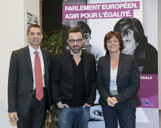 Photo 12 : International women's day.  Louise WIMMER, film screening