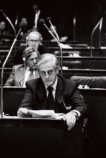 Fotografija 10: Plenary session in Luxembourg in October 1974