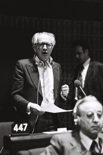 Foto 8: The MEP Maurits COPPIETERS during a session in Strasbourg in March 1980.