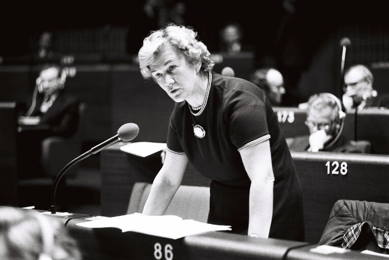 The delegue Elaine KELLETT-BOWMAN during a session in Strasbourg in December 1977.