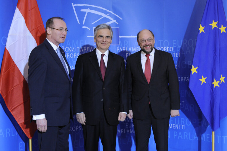 Foto 5: EP President  Welcomes Austrian Chancellor