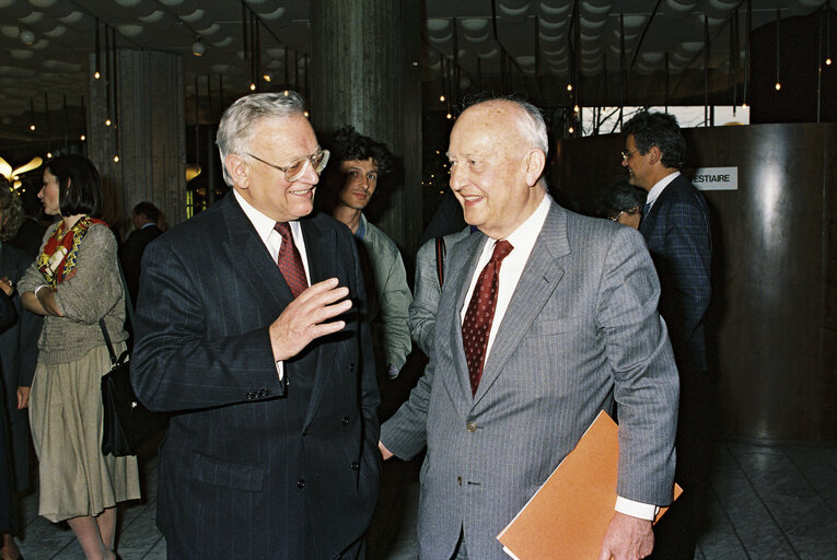 Fotografi 9: Exhibition to promote the French region of Savoie in May 1989