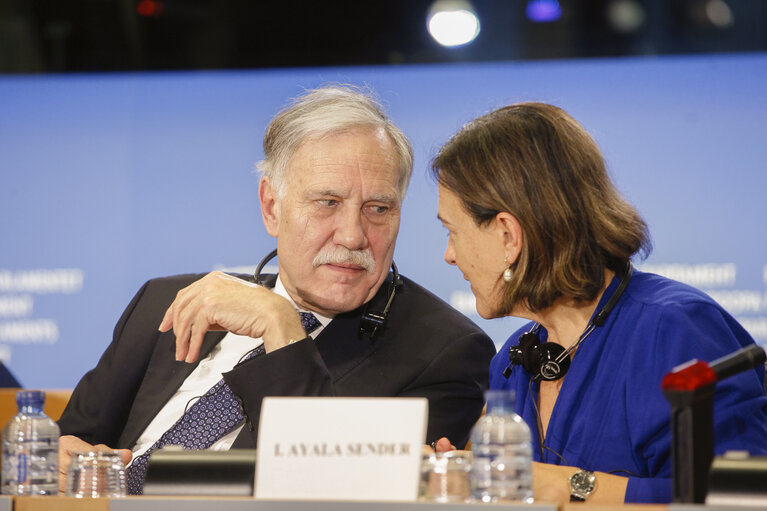 Press Conference : Connecting Europe Facility