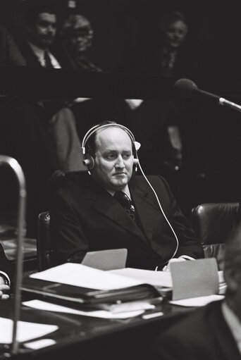 Fotografija 6: Portraits during a session in Luxembourg on January 1977