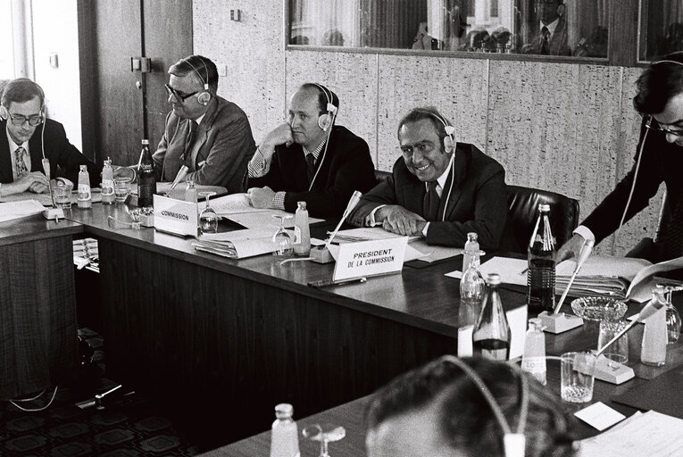 Fotografie 24: Meeting between the European Parliament, the Commission and the Council (Economic and Financial Affairs) in the first half of 1978, in Luxembourg