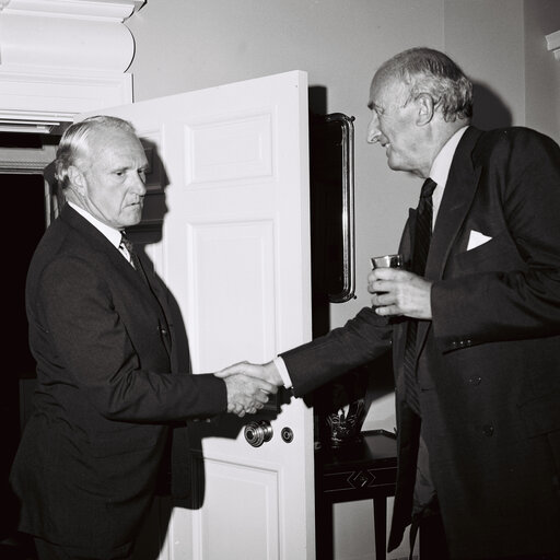 Valokuva 6: U.S.-EEC meeting in April 1983 - Reception