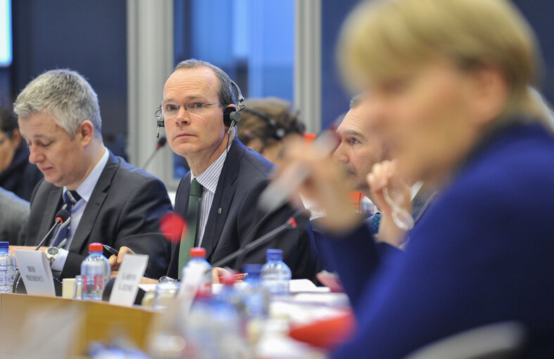 Zdjęcie 2: ENVI Committee - Exchange of views with Simon COVENEY, Irish Minister for Agriculture, Food and Marine