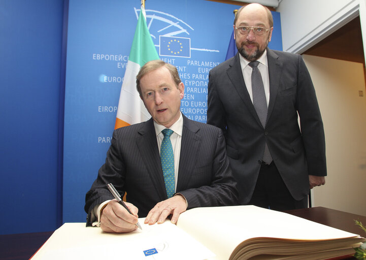 Foto 5: Welcoming the incoming Irish presidency