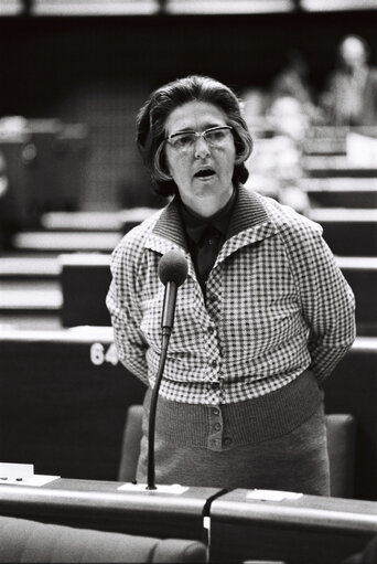 Fotografie 3: The MEP Baroness Diana ELLES during a session in Strasbourg in April 1980.