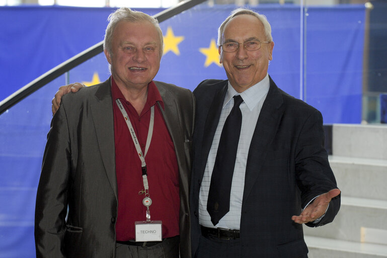 Fotografie 13: MEP Adam GIEREK at the European Parliament in Strasbourg