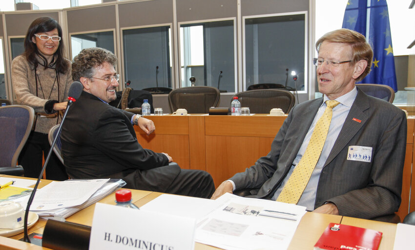 Foto 16: STOA committee meeting