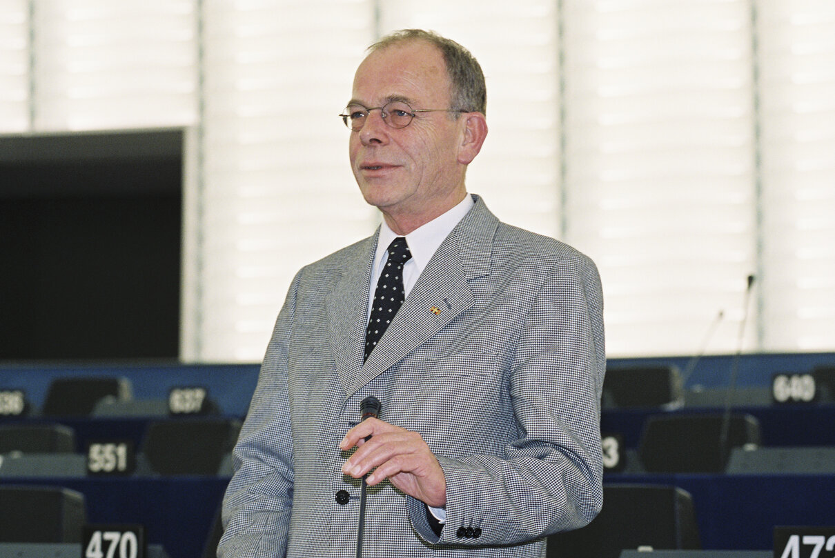 MEP Karsten KNOLLE in plenary Session in Strasbourg in October 2000