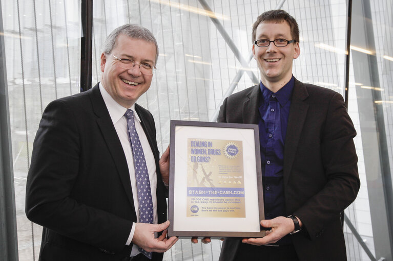 MEP Markus FERBER meets with ONE-organization