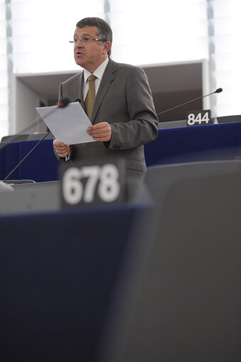 Fotagrafa 12: Plenary session week 43 2013 in Strasbourg - Application and enforcement of international trade rules